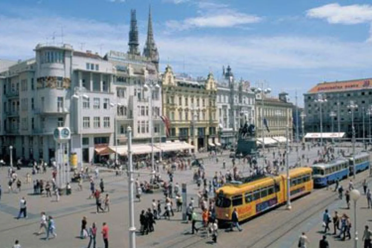 Zagreb dobio proračun za 2012, Bandić 'kapitulirao'
