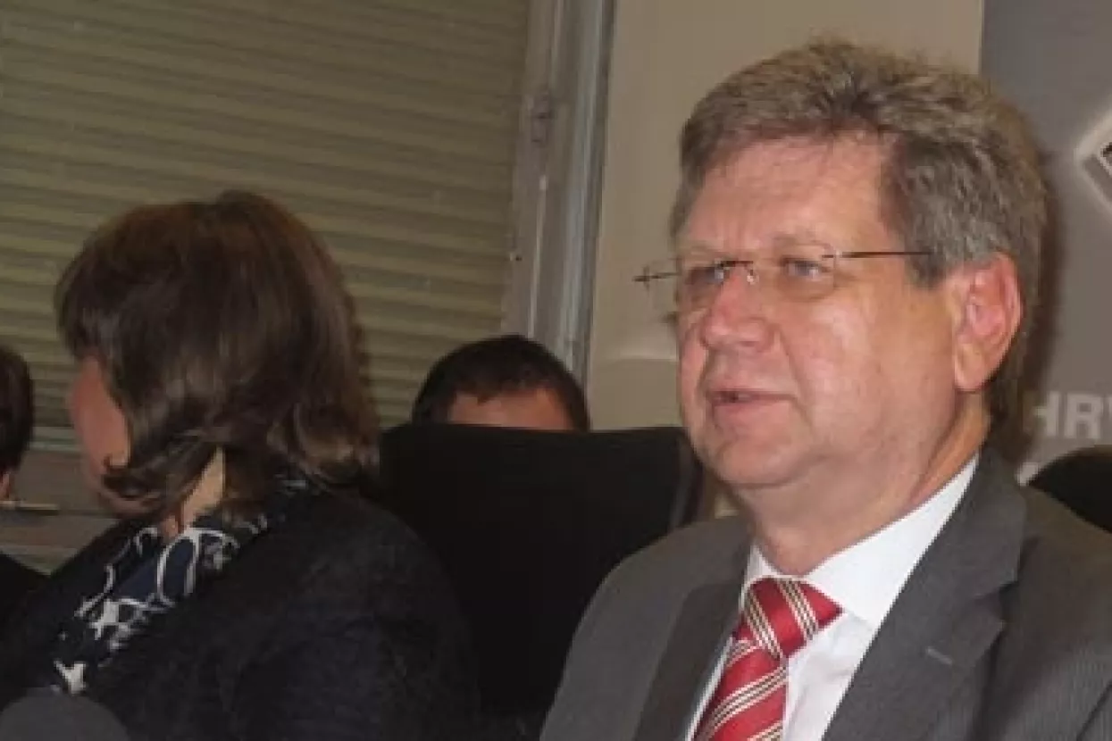Mrsić: Dionice iz portfelja HZMO-a prebacit će se na Ministarstvo financija