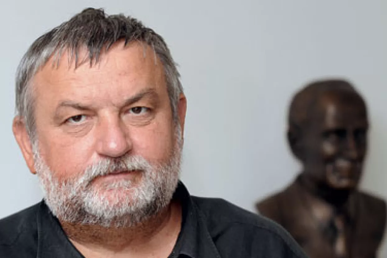 U mjesec Ferdelji ostao bez tri funkcije, dužnosničku plaću neće uzeti