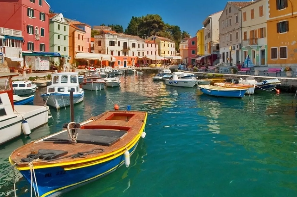 Okusi Lo&scaron;inja i priče o kapetanima