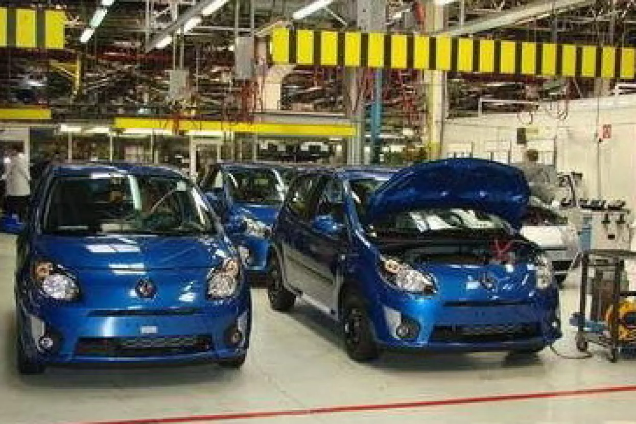 Renault Revoz reže broj zaposlenih i smanjuje proizvodnju