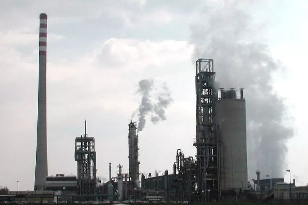 Petrokemija, Tisak i Viadukt poletjeli preko 10 posto