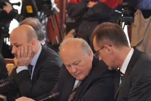 Vlada će danas imati pune ruke posla