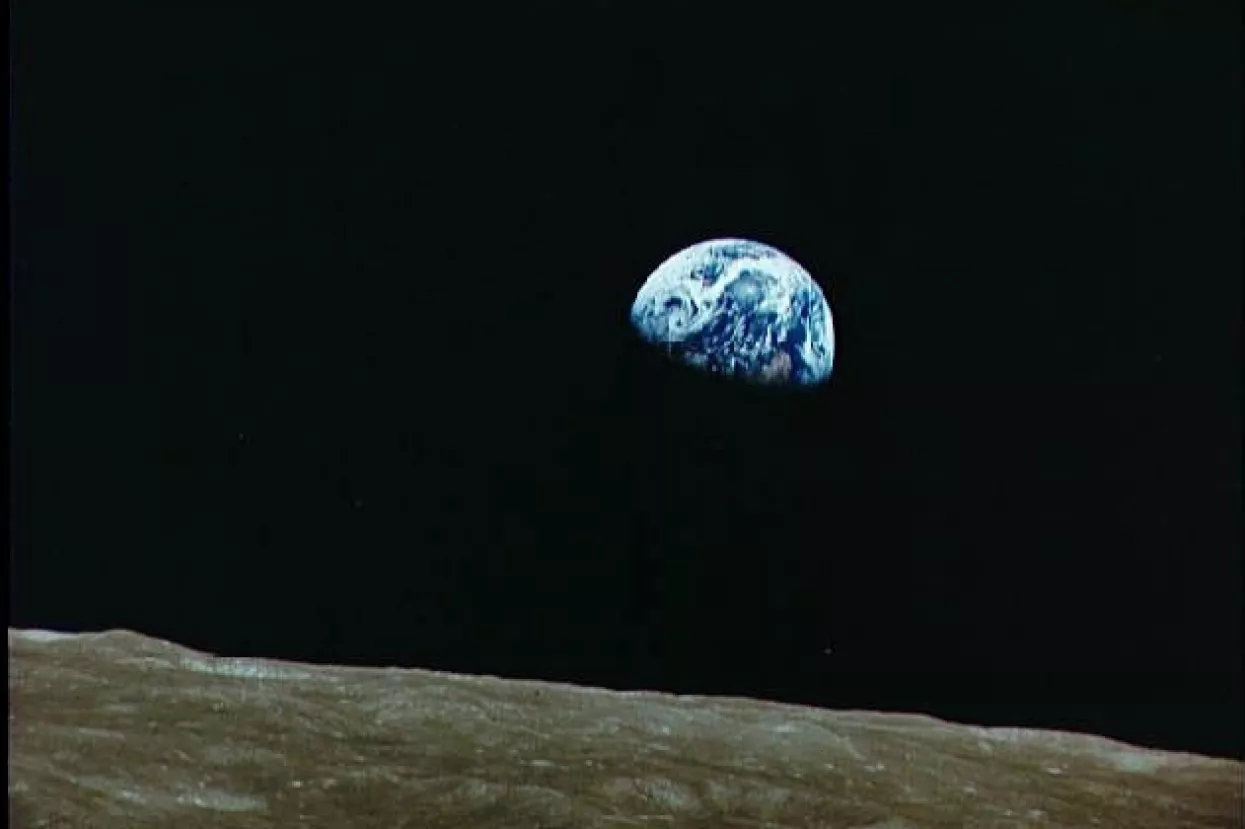 Ugasite svjetlo za planet Zemlju!