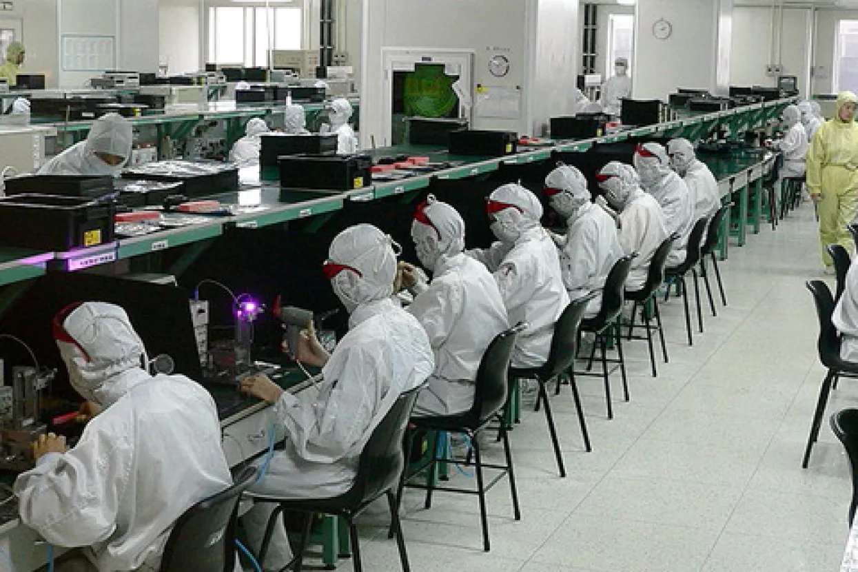 Apple uvodi humanije uvjete za kineske radnike