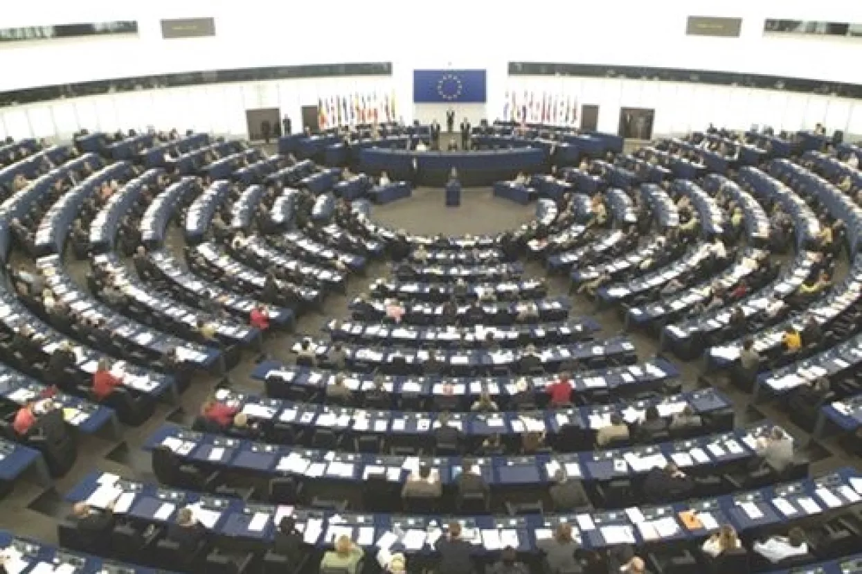 Odluka ministara financija eurozone poticajno djelovala na euro