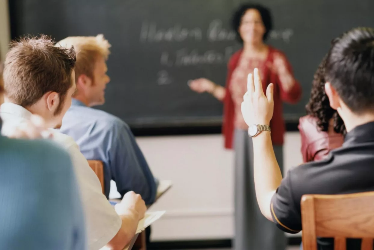Profesori s državnih učili&scaron;ta ne bi trebali predavati na privatnima