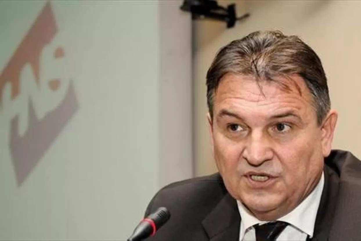 Vlada će ponuditi 3.maj i Brodotrogir u paketu