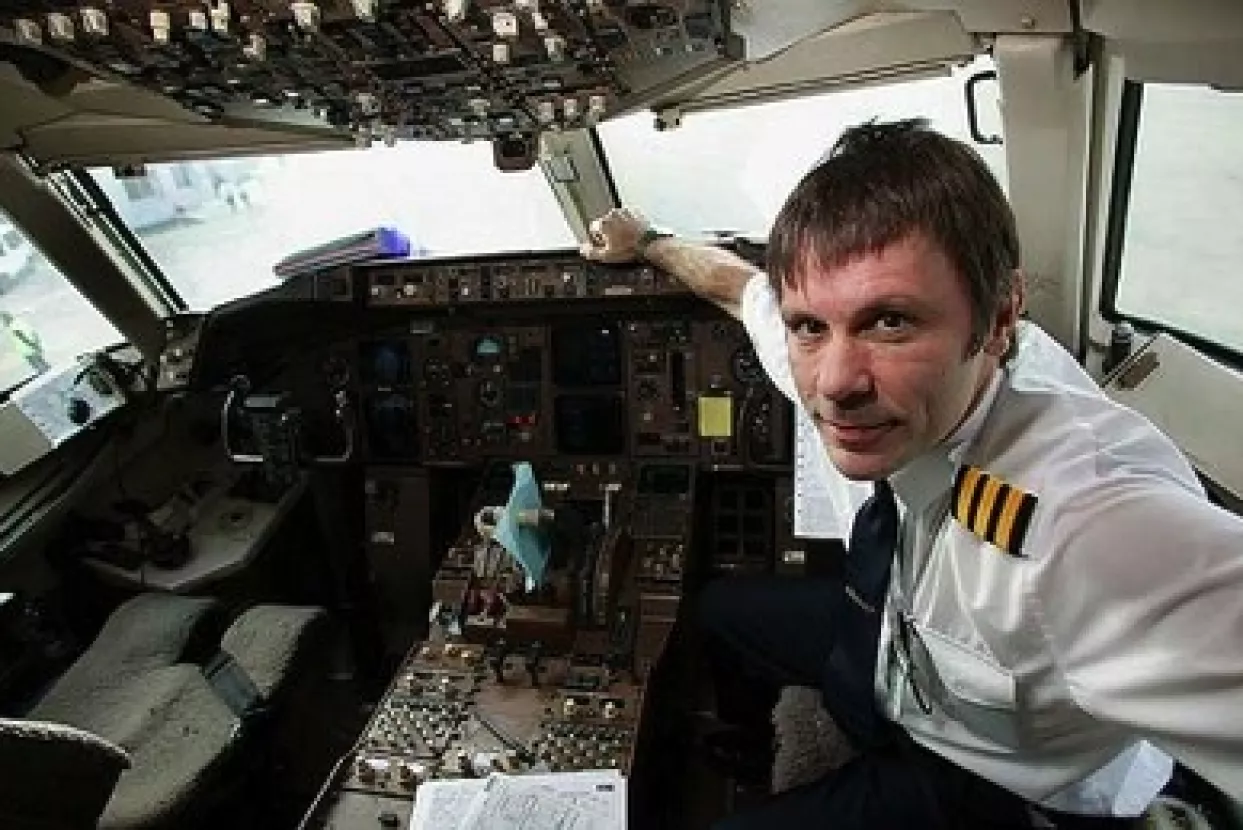 Bruce Dickinson otvorio tvrtku za održavanje zrakoplova