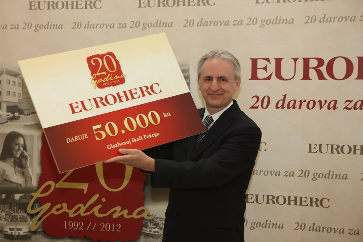 Eurohercova donacija Glazbenoj &scaron;koli Požega