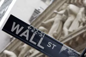 Wall Streetu nije ni Facebook pomogao