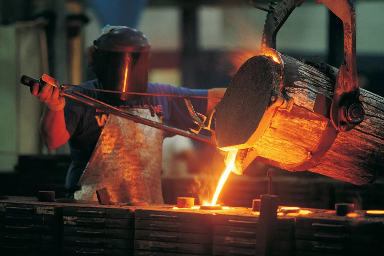 Broj zaposlenih u proizvodnji metala pao za 27,4 posto