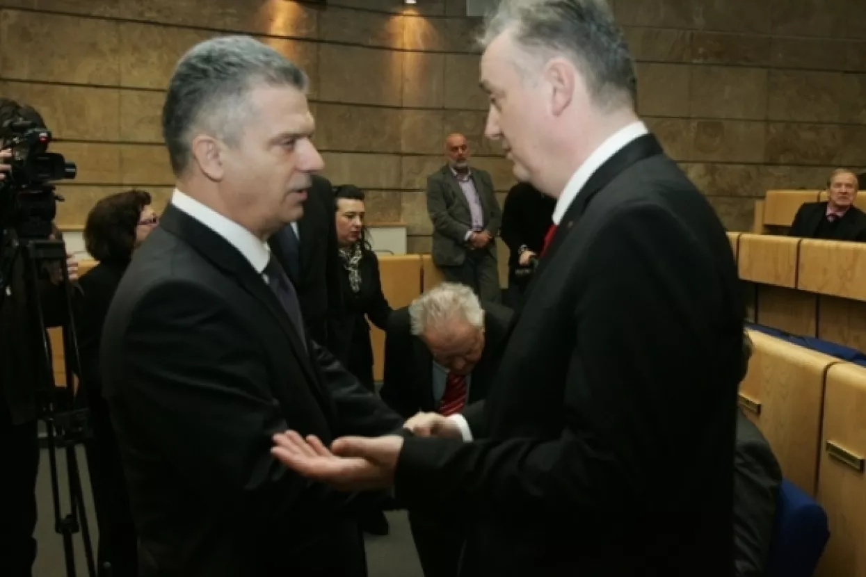 Te&scaron;ka politička kriza u BiH