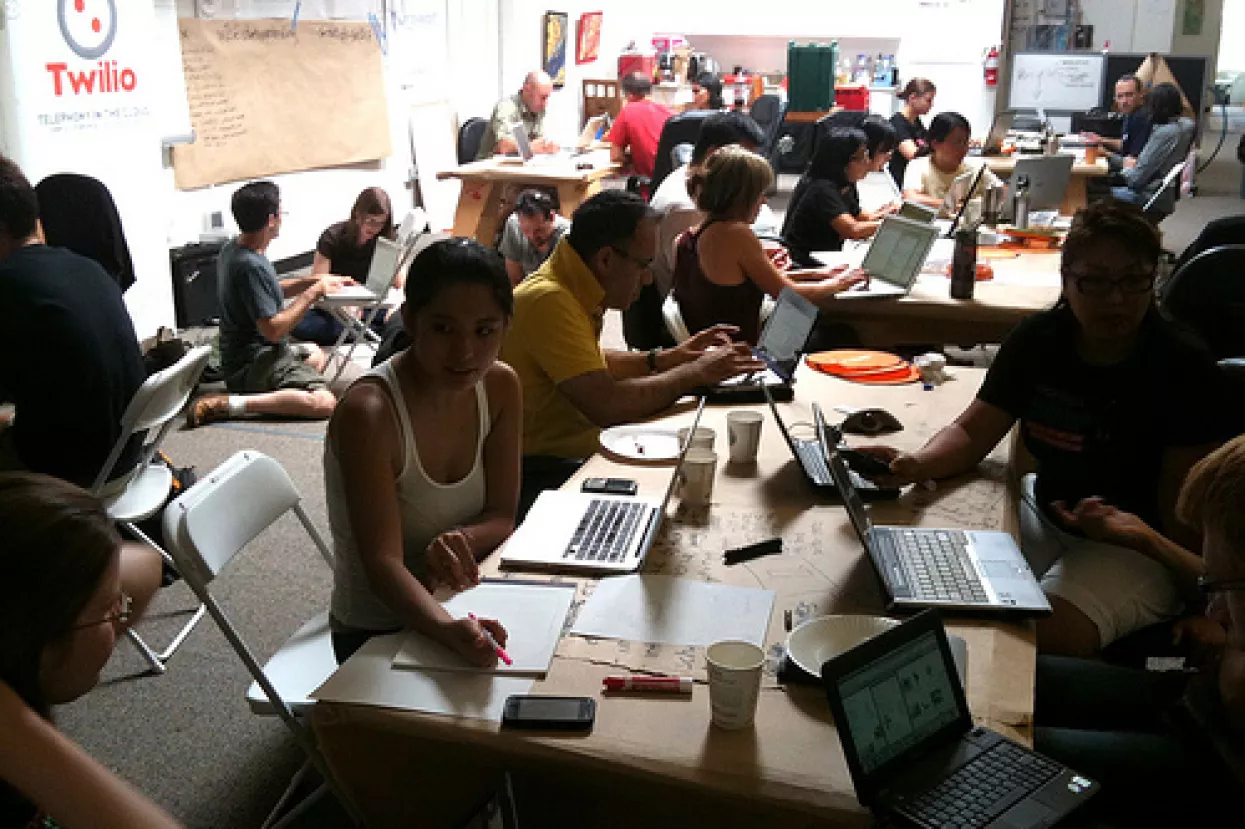 Počeo prvi Startup Weekend na Z&Scaron;EM-u