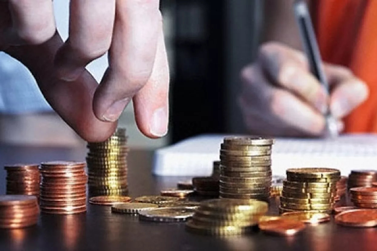 Alternative upravljanje preuzima većinski udjel u Centar banci