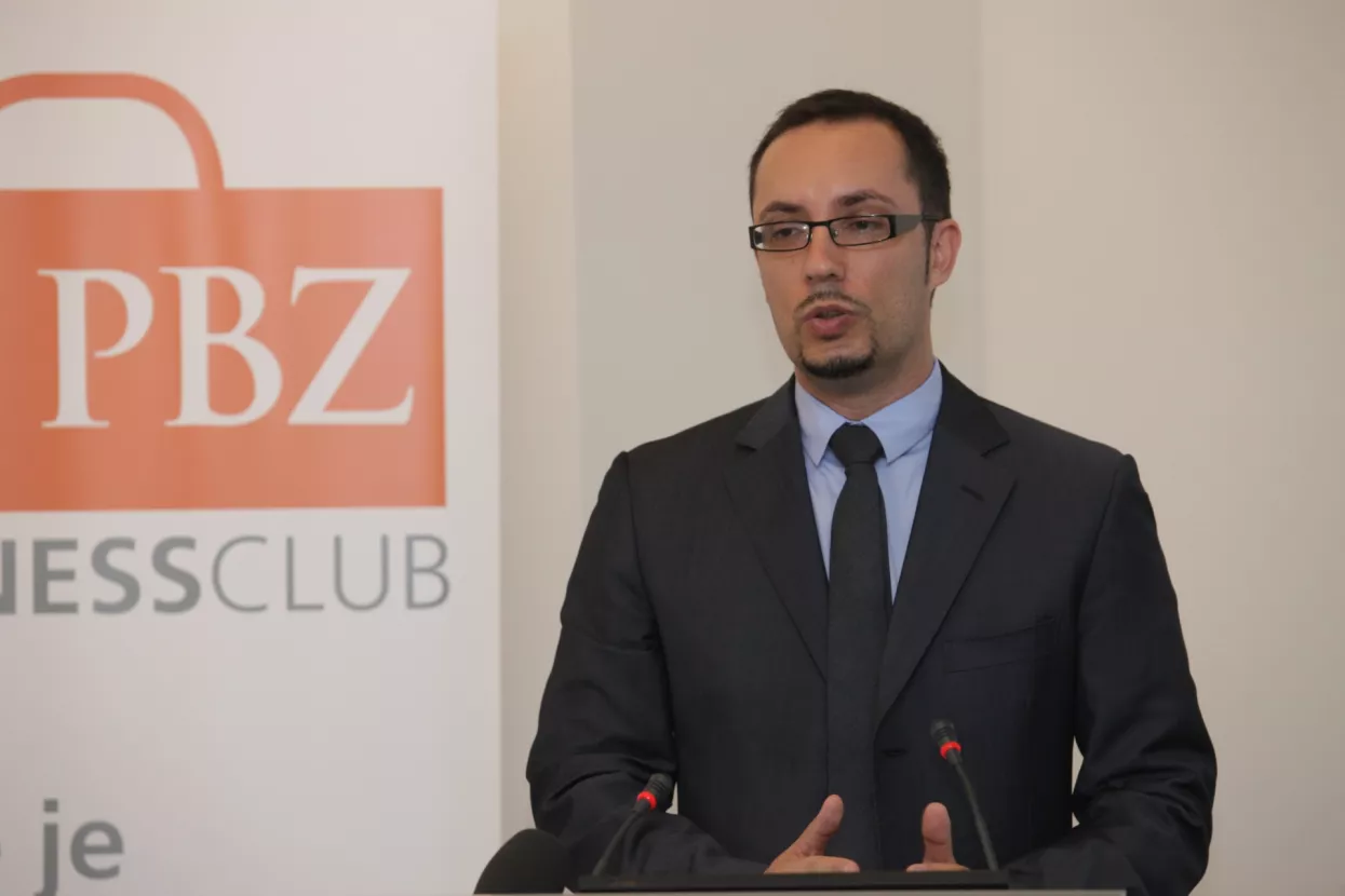Drozdek: Banke su likvidne i žele pomoći, ali nisu jedino rje&scaron;enje