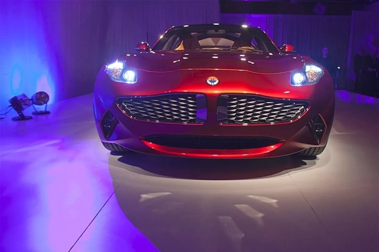 Automobili predu na &lsquo;playback&rsquo;