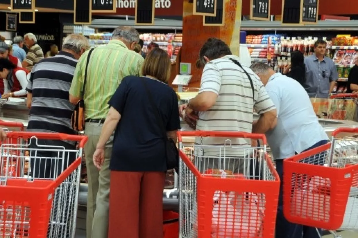 Potro&scaron;nja u svibnju pala čak 4,4 posto