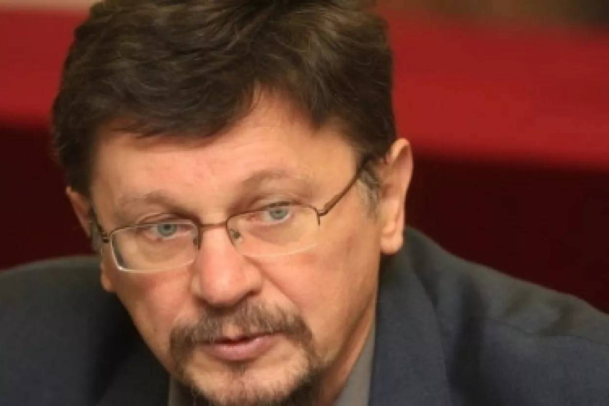 Ribić: Nečuvena je manipulacija Vlade uz pomoć Avber&scaron;ek