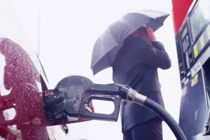 Poskupljuju tro&scaron;arine na naftne derivate