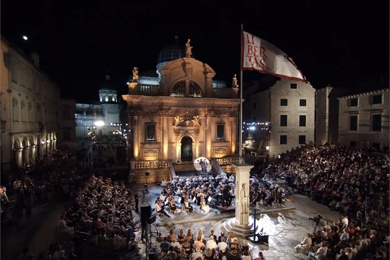 2000 umjetnika zagospodarilo Dubrovnikom