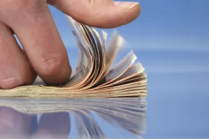I za pozajmice od 1500 kuna morat će se tražiti licencija