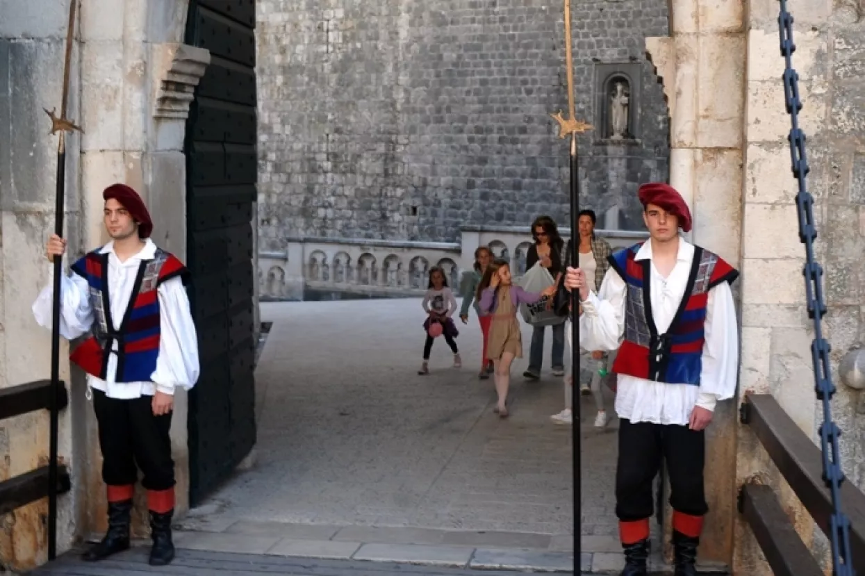 Gradska straža vraća se u Dubrovnik