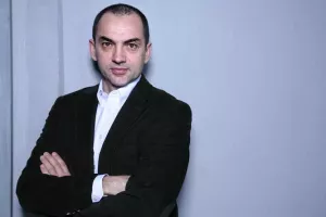 Nenad Bakić traži nagrađivanje radnika i Uprave Đure Đakovića