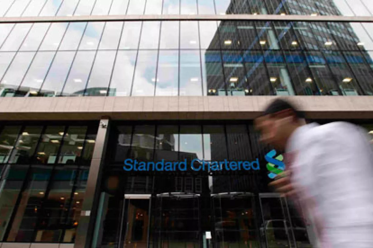 Standard Chartered pod prijetnjom gubitka bankarske licence