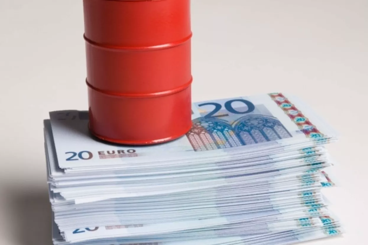 Cijene nafte rastu unatoč slabim prognozama o rastu potražnje