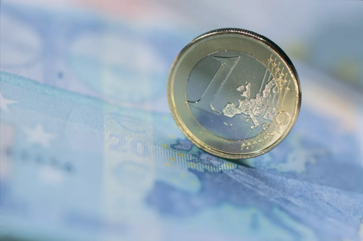 Najniži srednji tečaj eura u zadnjih godinu dana