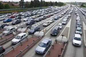 Gužva na autocestama donijela i do 14 posto veći prihod od cestarina