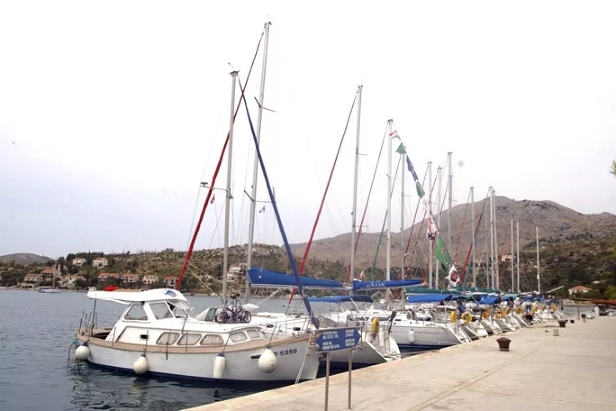 ACI potpisao ugovor o koncesiji za Marinu Slano