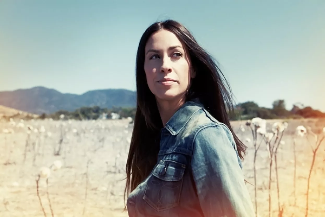 Alanis Morissette: Havoc and Bright Lights