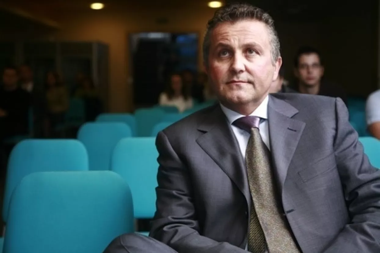 Lanjska dobit u zakonske rezerve i neraspoređenu dobit