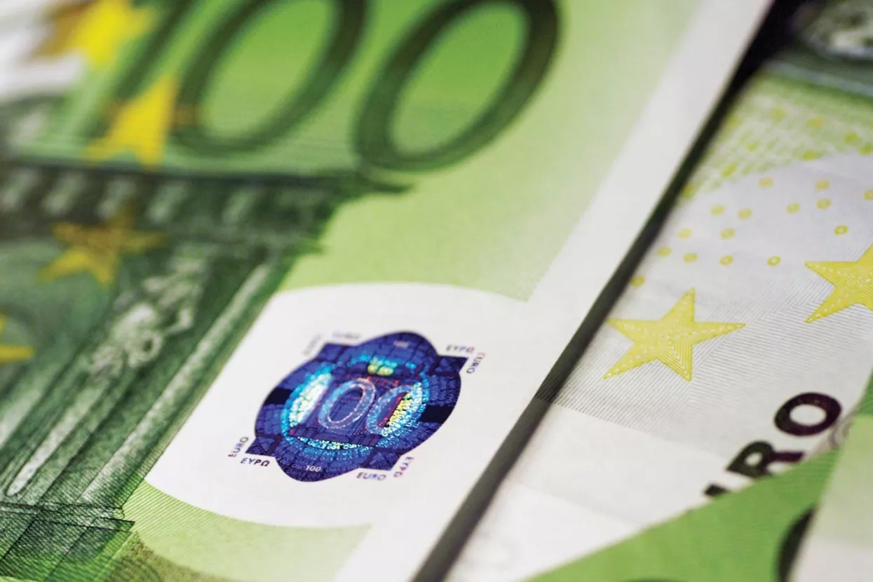 Plaće su rasle sa 100 na 800 eura. Mogu se i vratiti na 100 eura...