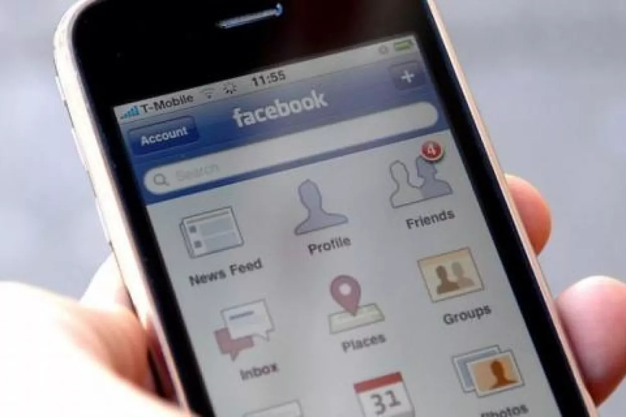 Facebook i Twitter zanimljiviji od seksa