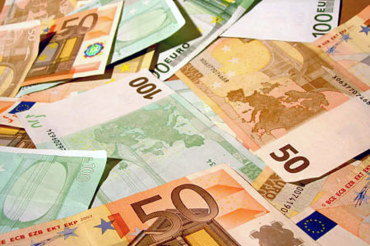 Euro ojačao nakon dva tjedna poniranja