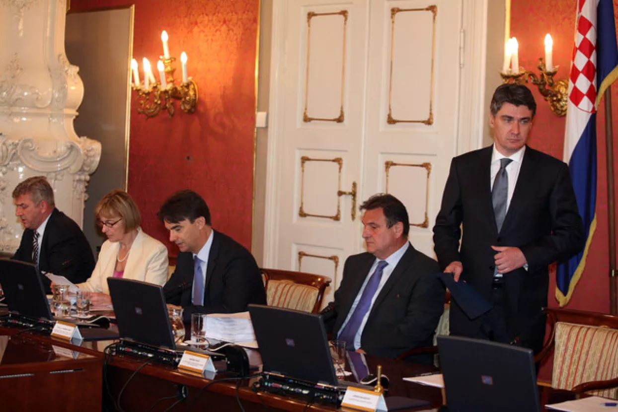 Vlada preuzima dug od 1,6 milijardi kuna Umirovljeničkog fonda