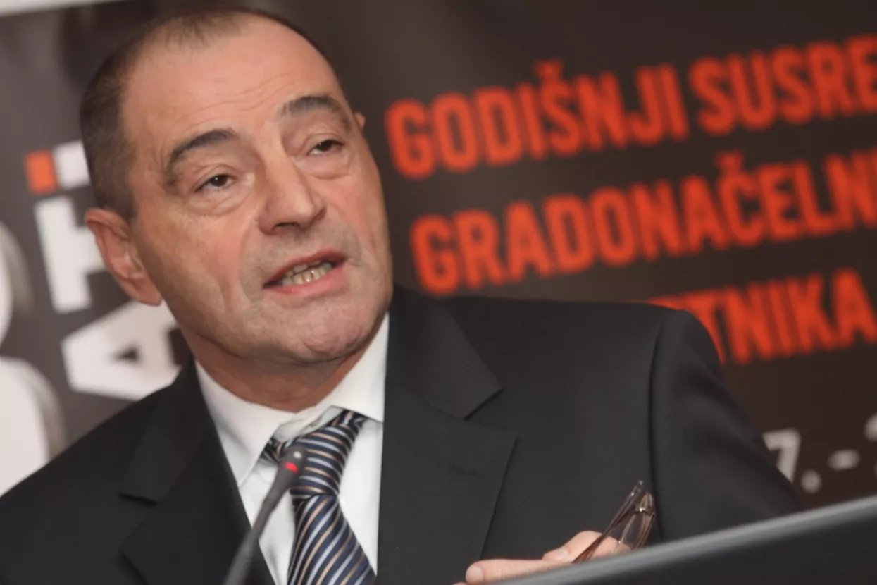 Prekid radova, manja prodaja stanova i pad marže krivi za gubitak