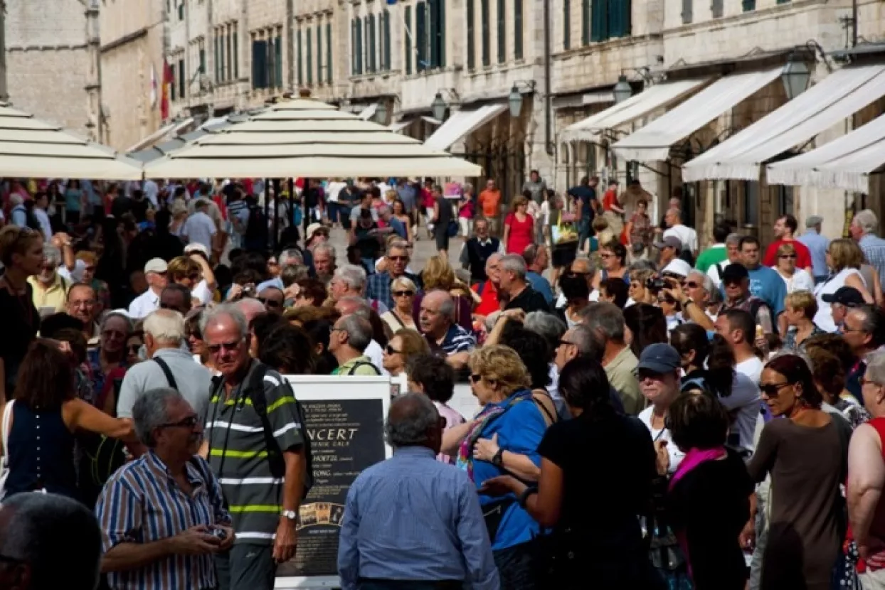 U rujnu je turista bilo 10,1 posto vi&scaron;e