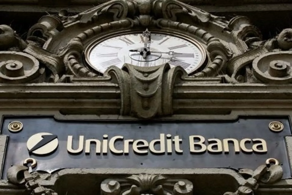 UniCredit od gubitka do 335 milijuna eura dobiti