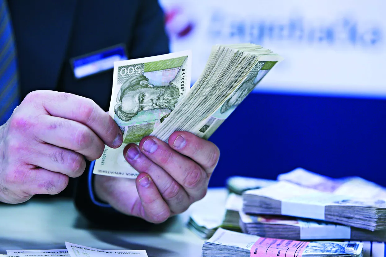 Banci umjesto 3800 dovoljno platiti 500 kuna duga?