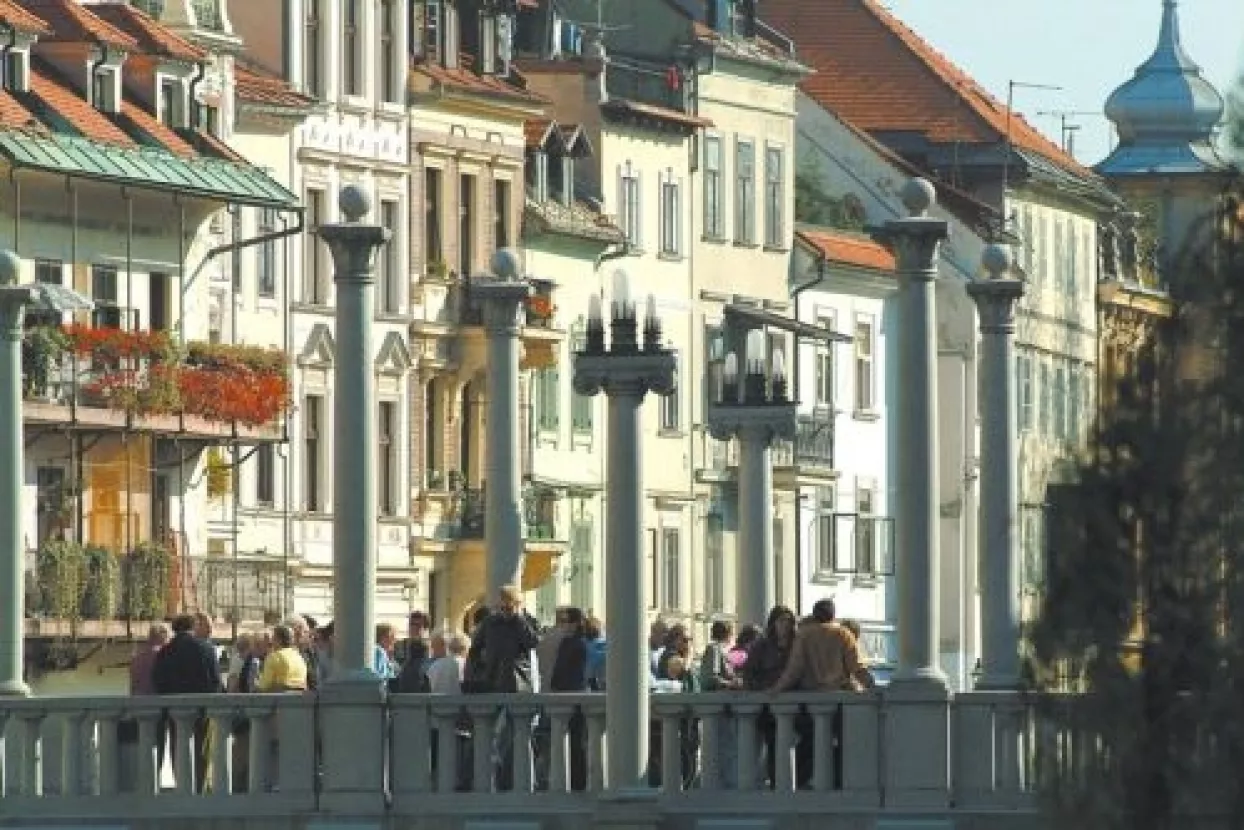Prosječna plaća u Sloveniji 973 eura