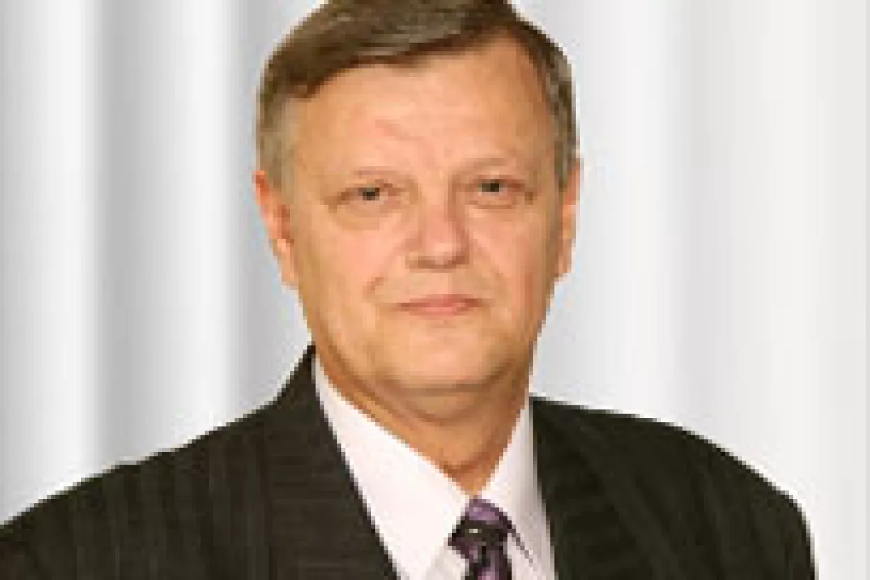 Preminuo Darko Penđer