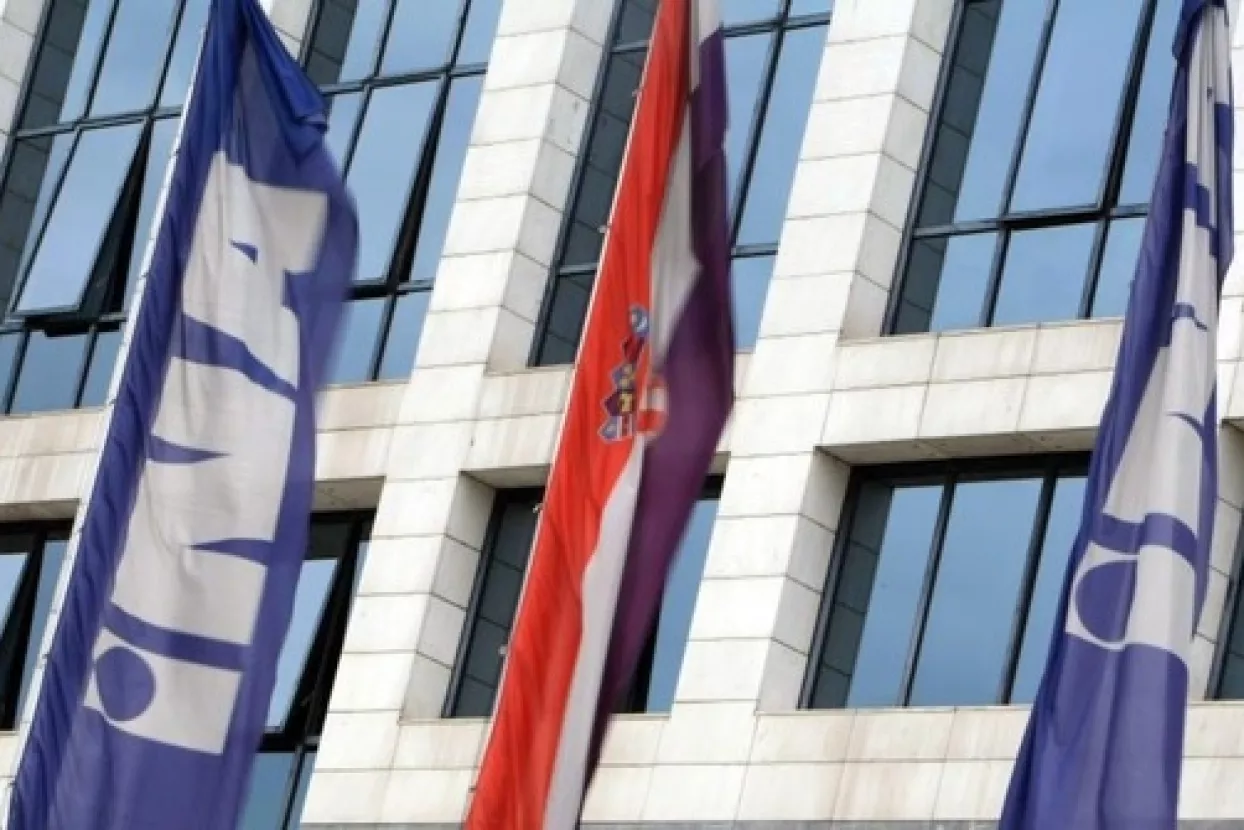 MOL: Ni s kim ne vodimo pregovore o prodaji Ininih dionica