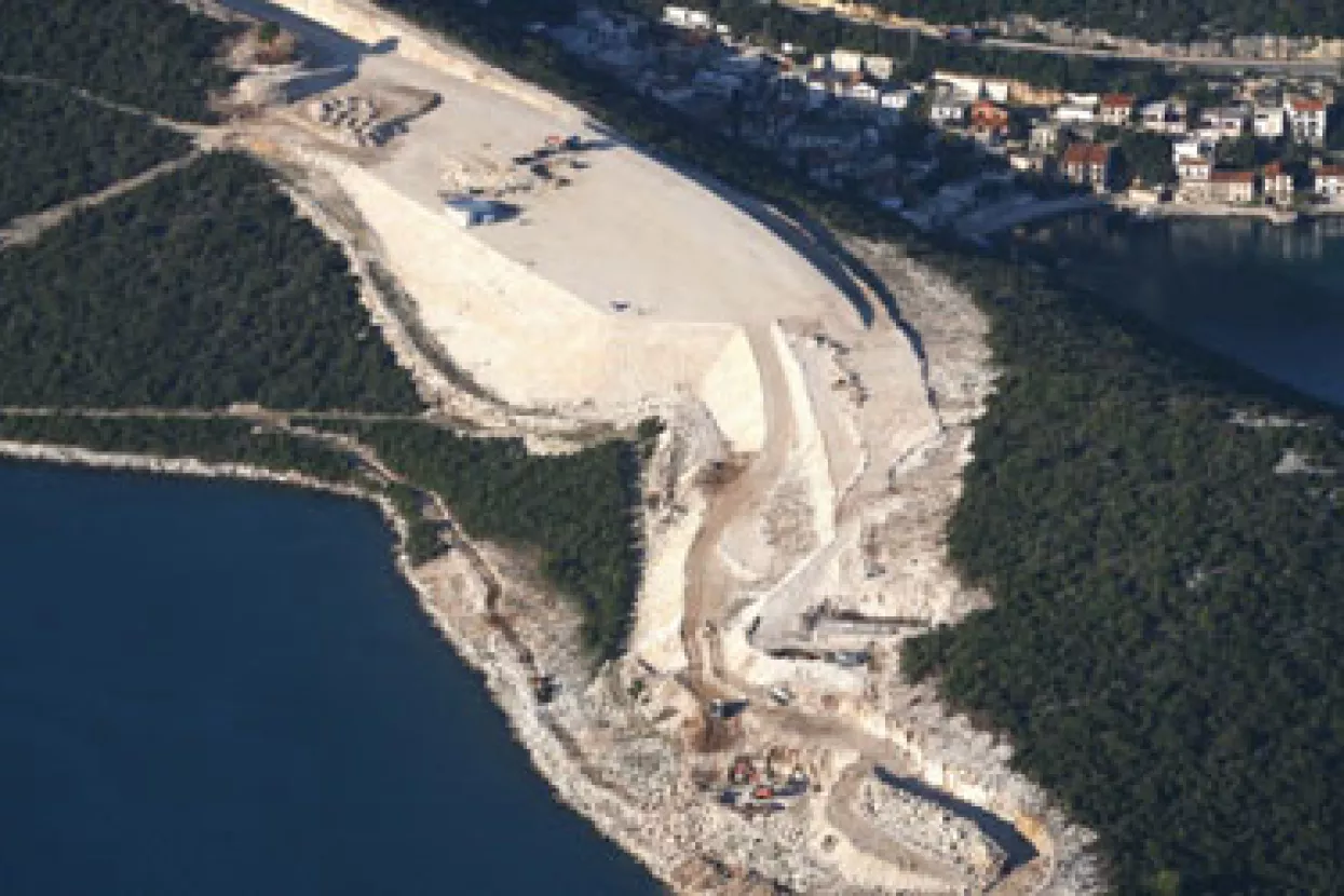 Tužba protiv Hrvatske zbog Pelje&scaron;kog mosta?