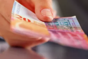 SNB otvara ured u Singapuru kako bi kontrolirao franak 24 sata dnevno