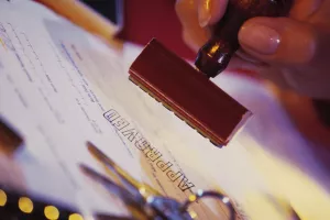 Gotovo 60 posto građana diglo bi kredit u kunama