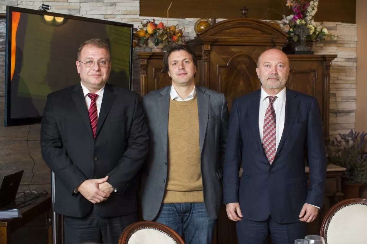 Microsoft Lyncom povezao Ljubljanu, Zagreb i Sarajevo
